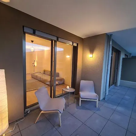 Neu, Zentral, Schoen, Bergblick, Suedterrasse Lägenhet Freilassing